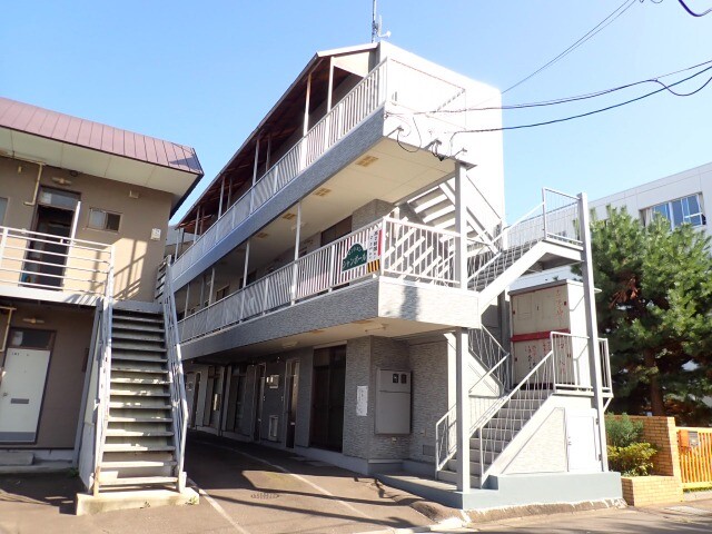 函館市柏木町のマンションの建物外観