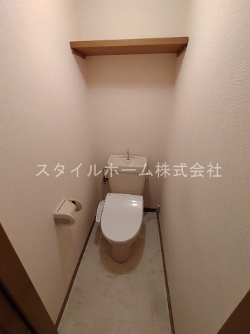 【サンヒルズ鷹丘Aのトイレ】