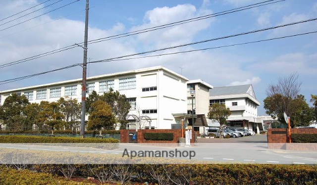 中学校　城東中学校（中学校）まで536m