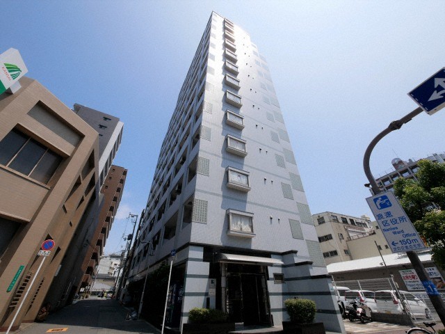 大阪府大阪市浪速区難波中３の賃貸マンションの外観