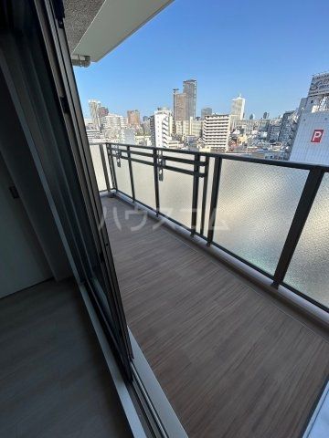 【大阪市福島区吉野のマンションのバルコニー】