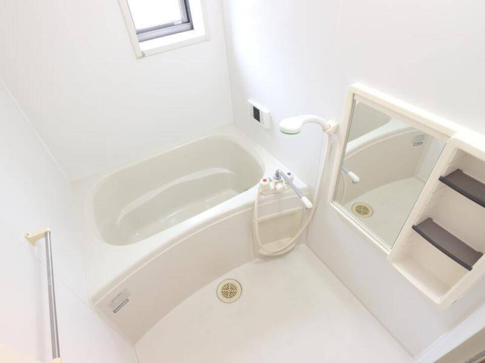 バス・シャワールーム　浴室