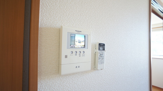 セキュリティ　モニター付きインターホン