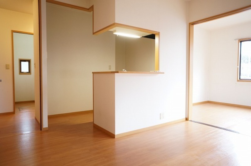 居室・リビング　図面と現状に相違がある場合には現状を優先