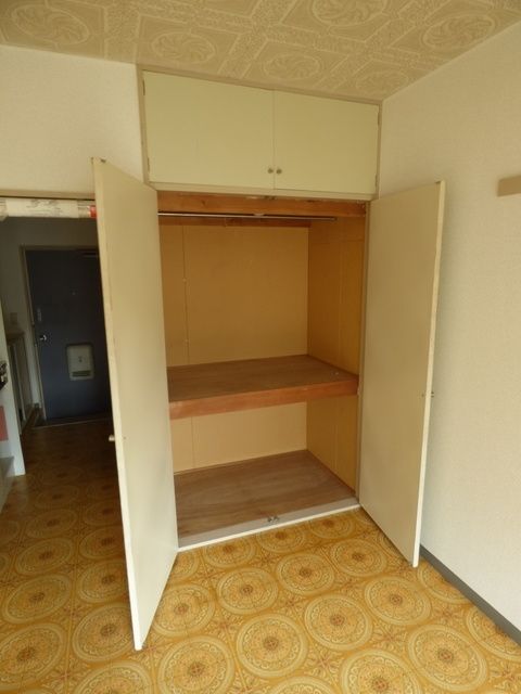 【青梅市新町のマンションの収納】