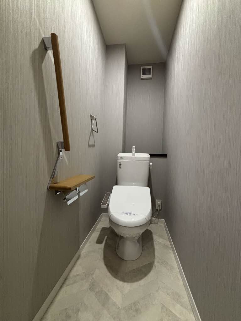 トイレ　トイレもきれいです