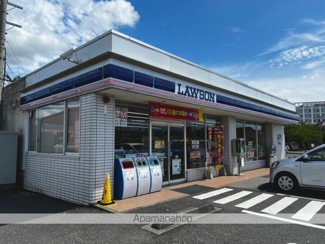 コンビニ　ローソン八日市国立滋賀病院前店（コンビニ）まで215m