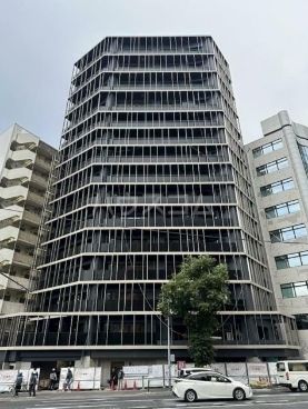 【ＺＯＯＭ新宿御苑前の建物外観】