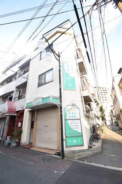 マンション青い鳥の建物外観