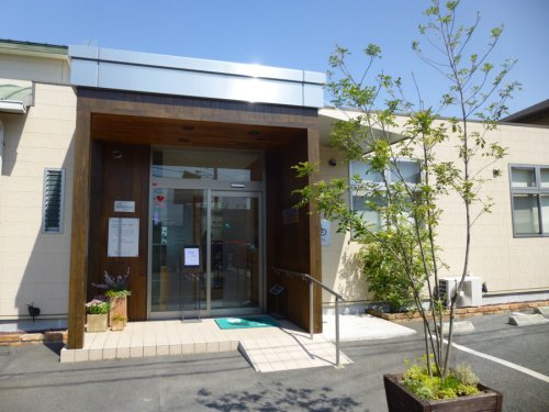 病院　はやし歯科クリニック（病院）まで944m