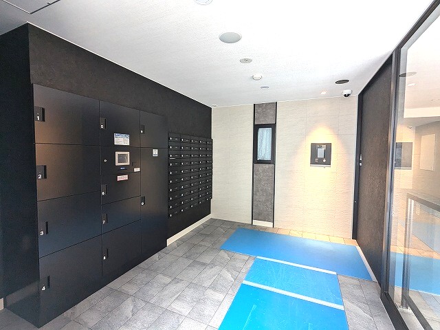 エントランス　タッチキーのモニター付オートロックセキュリティ、宅配ＢＯＸ