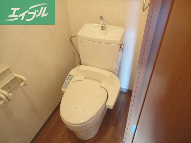 トイレ　シャワー付トイレ