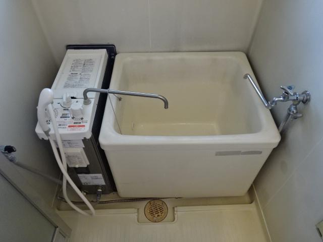 バス・シャワールーム　バス