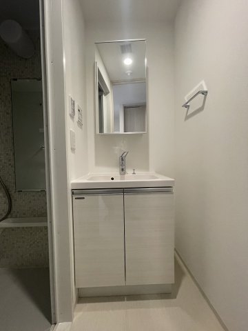 洗面設備　日々の生活に便利な「独立洗面台」あります。