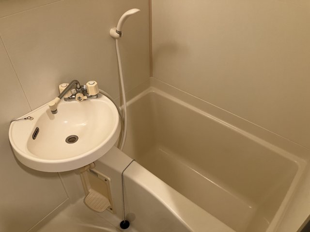 バス・シャワールーム　お風呂です