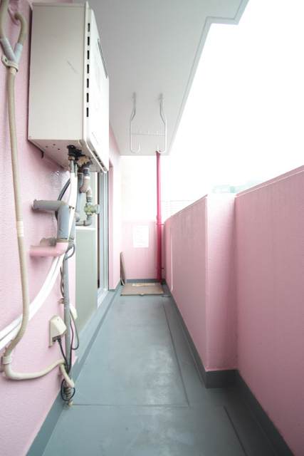 バルコニー　※別室の参考写真です。