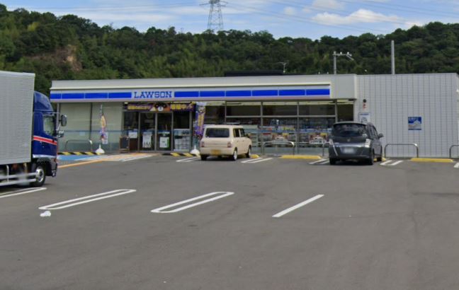コンビニ　ローソン 和歌山冬野店（コンビニ）まで746m
