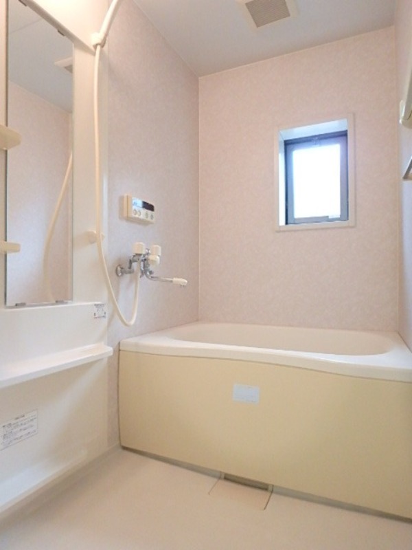 バス・シャワールーム　図面と現状に相違がある場合には現状を優先