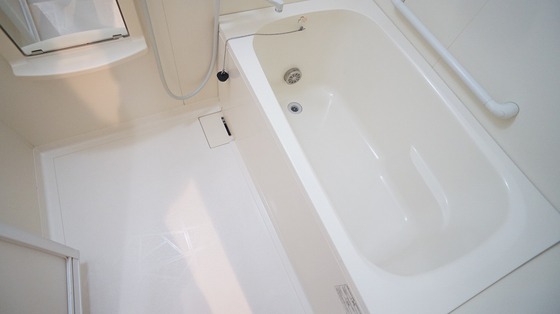 バス・シャワールーム　バス