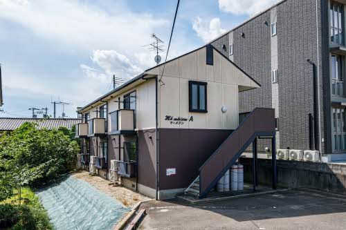 建物外観　外観写真