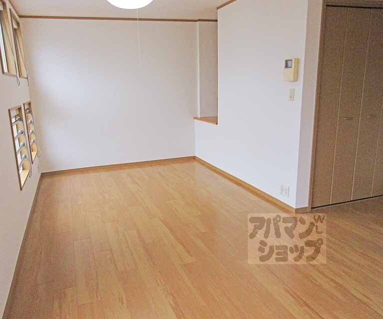 居室・リビング　横に広いＬＤＫです・