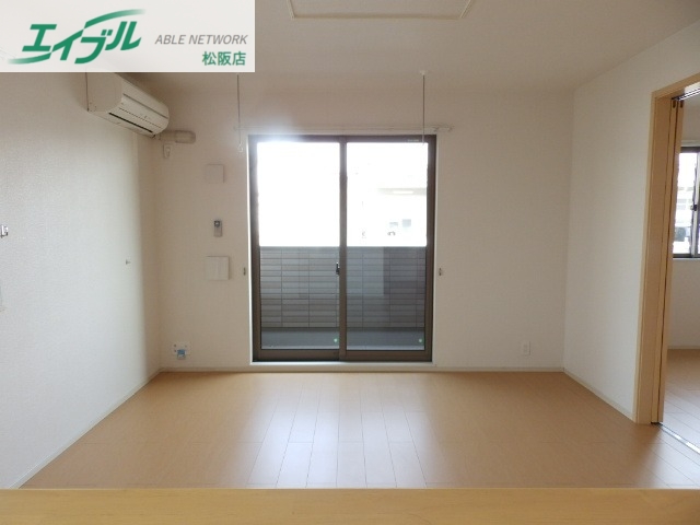 居室・リビング　同型タイプの写真です