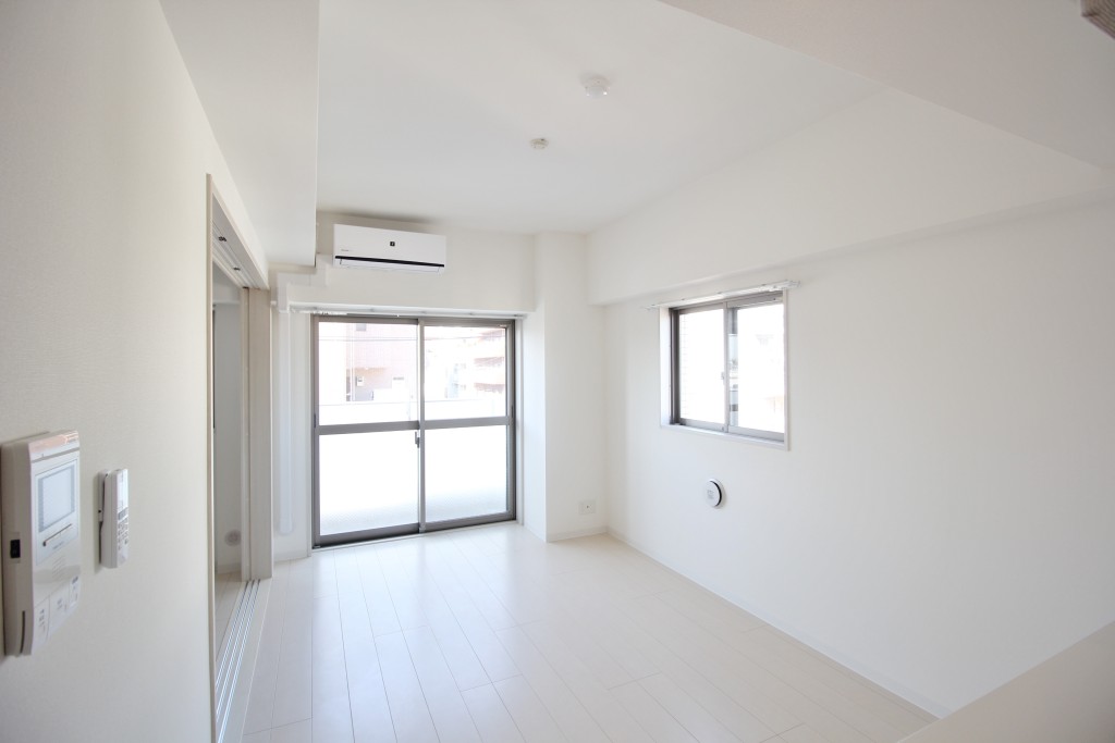 居室・リビング　居間