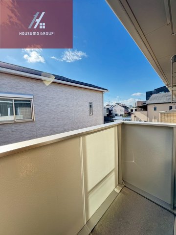 バルコニー　広々としたバルコニーです