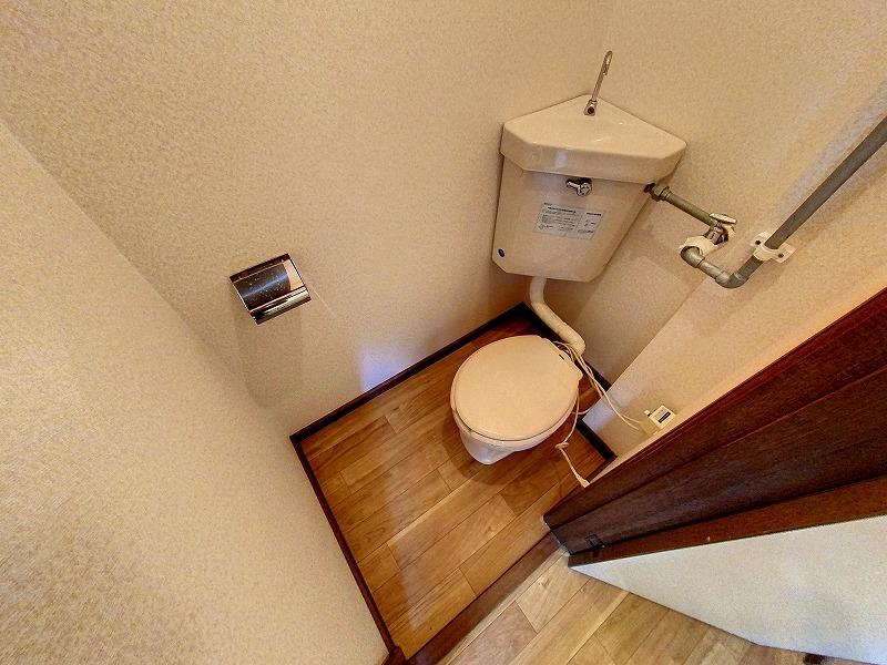 トイレ　トイレ