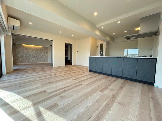 居室・リビング　ＬＤＫ１８．８帖