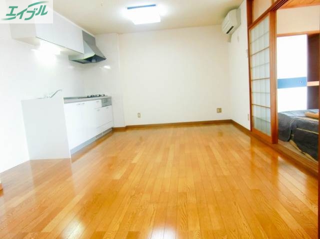 居室・リビング　リビング