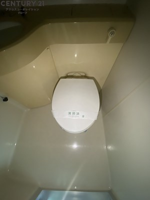トイレ　浴室内にトイレがあります☆