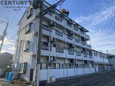 建物外観　敷地内に駐輪場あります☆