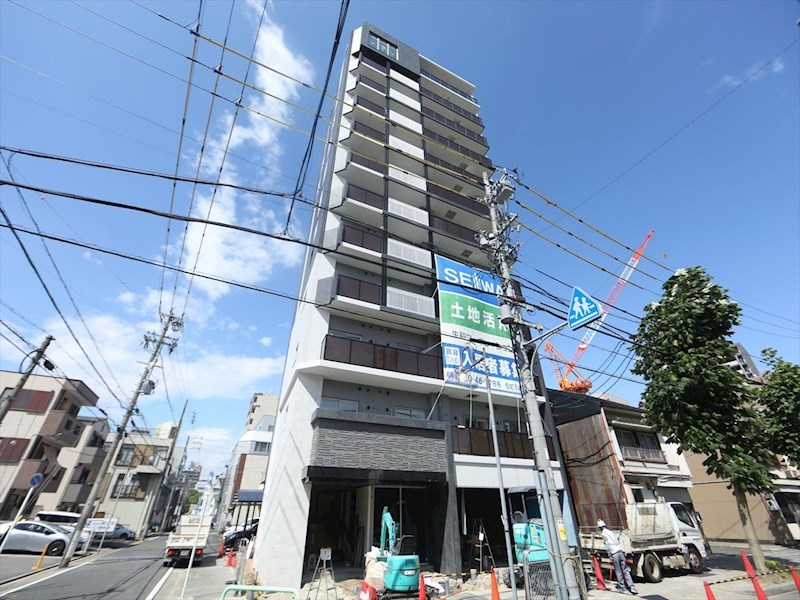 建物外観　外観パース　オートロック　宅配ＢＯＸ　防犯カメラ