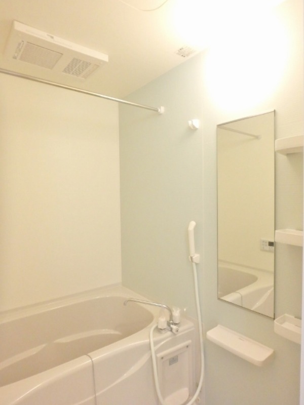 バス・シャワールーム　図面と現状に相違がある場合には現状を優先