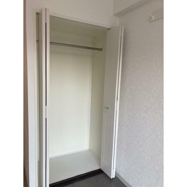 収納　反転間取参照