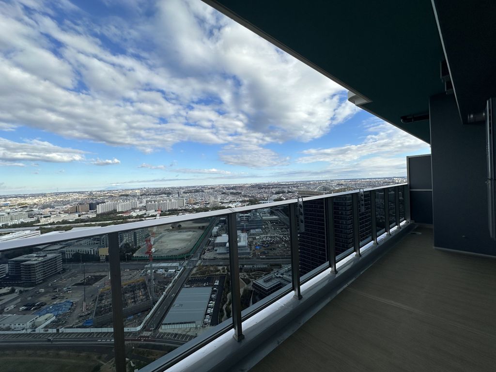 バルコニー　バルコニー