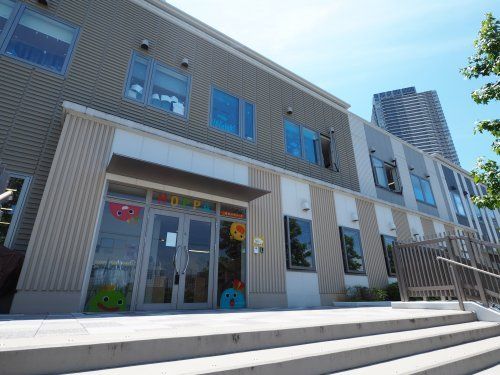 幼稚園・保育園　HOPPA幕張ベイパーク（幼稚園・保育園）まで286m