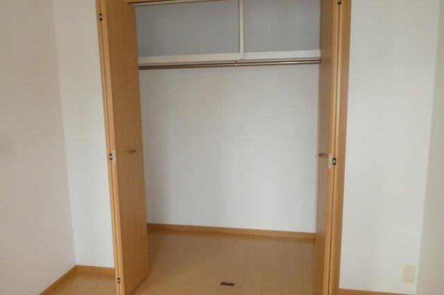 収納　クローゼット