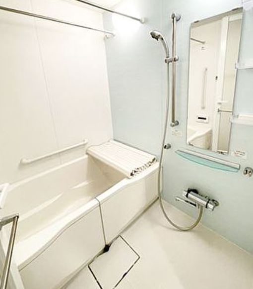 バス・シャワールーム　★ゆったりとできる広さの浴槽★