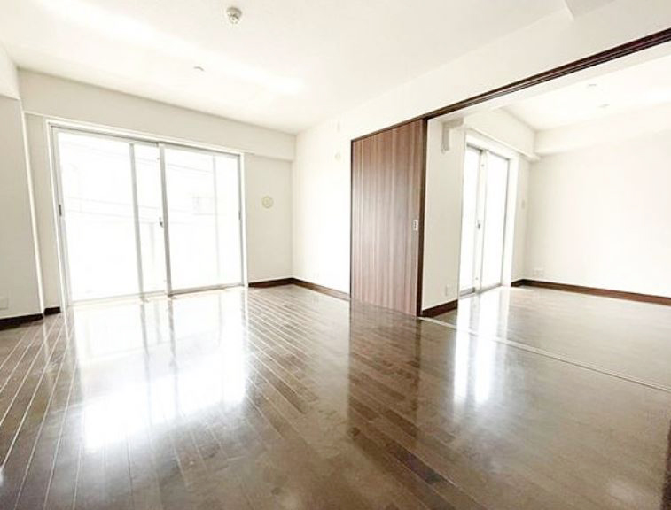 居室・リビング　★広々リビングスペース★