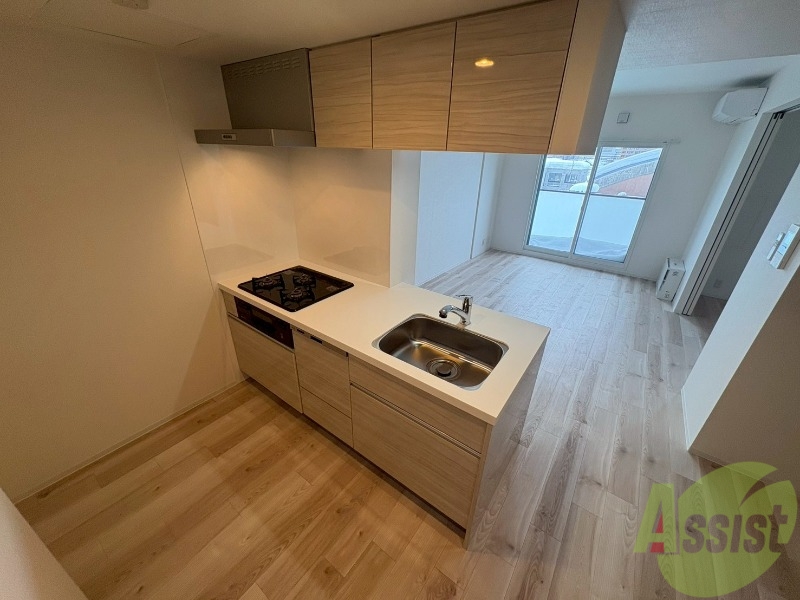 キッチン　リビングが見渡せる対面キッチンになってます。