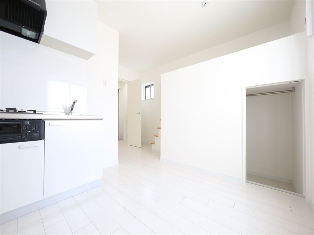 居室・リビング　洋室6.2帖　ロフト　ウォークインクローゼット付