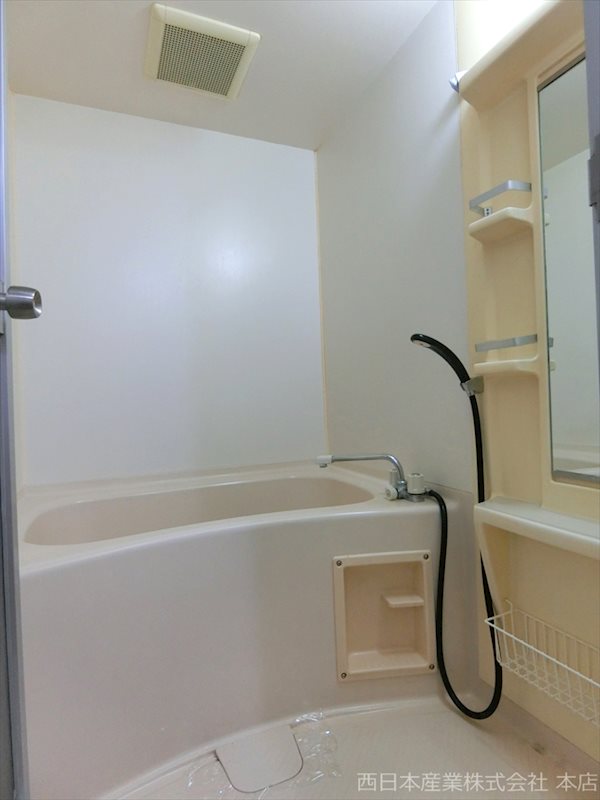 バス・シャワールーム　浴室