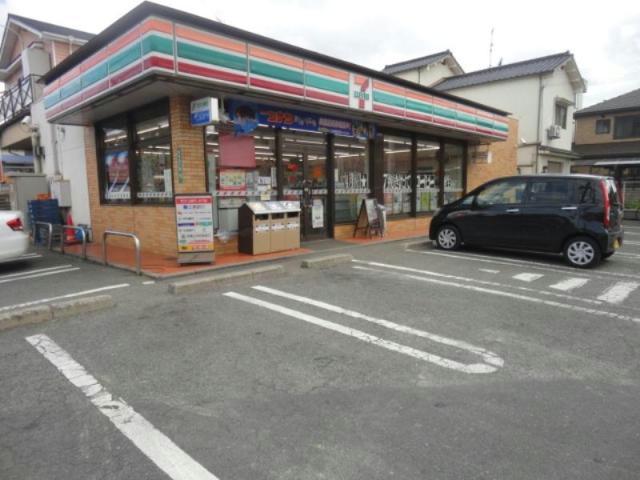 コンビニ　セブンイレブン福山曙5丁目店（コンビニ）まで408m
