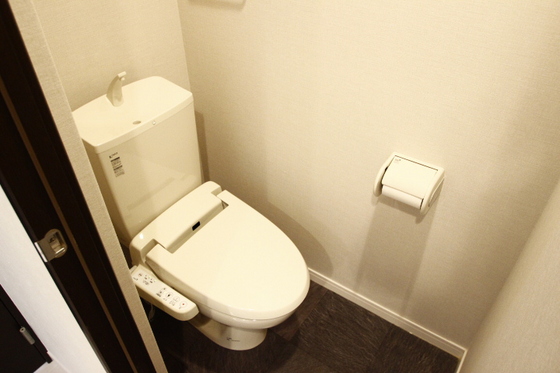 トイレ　※別部屋の写真です