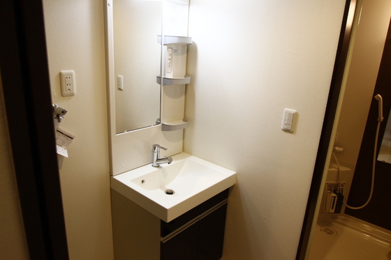洗面設備　※別部屋の写真です