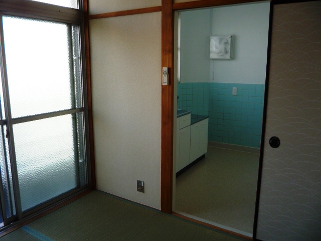 平光マンションの居間写真