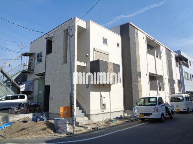 建物外観　建築中