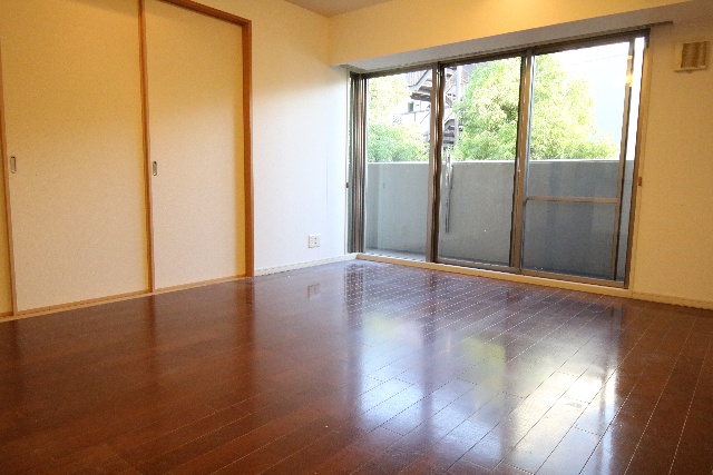 居室・リビング　別室の参考写真です。※現況優先